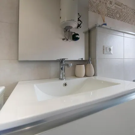 180 - Casa Relax A Sestri Levante, 10 Minuti A Piedi Da Spiaggia E Mare - Parcheggio Privato